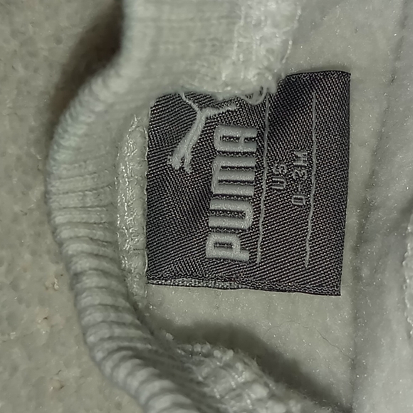Baby girl puma sweatshirt 0-3 months - Picture 2 of 3